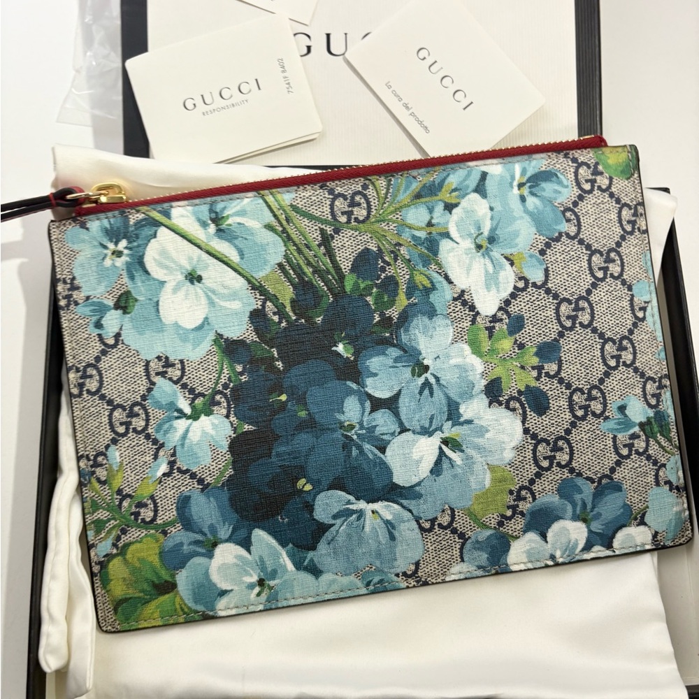 Authentic Gucci  Floral Clutch